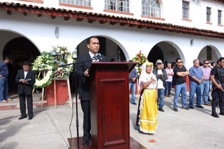 Llama Adrián López a no bajar la guardia ante sucesos que atentan contra la población michoacana 